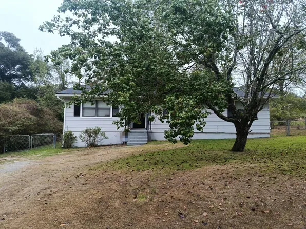 943 Borton St, Lagrange, GA 30241