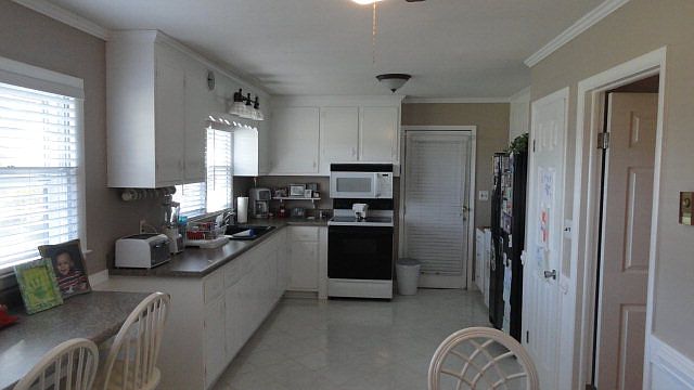 2nd image of 113 Dale Rd