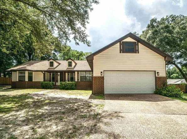 10023 Hollowbrook Dr, Pensacola, FL 32514