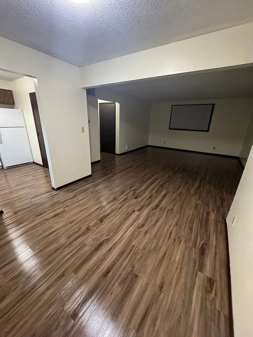 2353 Yeager Rd — Photo 4