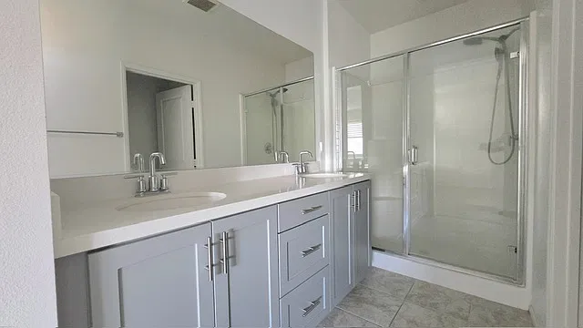 8141 Garden Park St — Photo 13