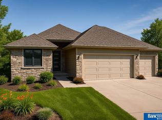 4300 Sundrop Ct, Lincoln, NE 68516