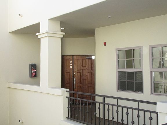 2nd image of 4601 Coldwater Canyon Ave Unit 308