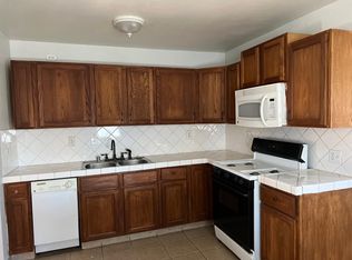 1317 Woodrow Ave, Bakersfield, CA 93308