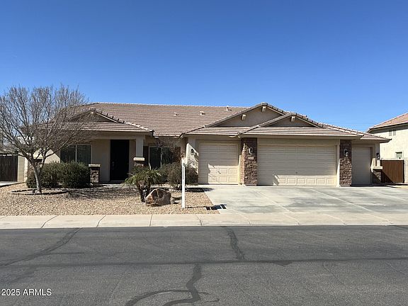 2nd image of 39642 N OXFORD Way