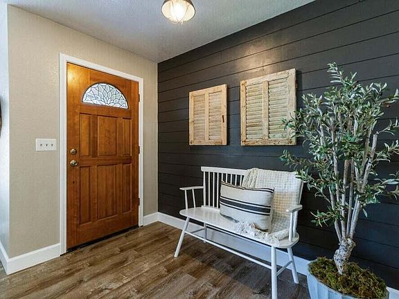 4th image of 4039 Valinda Way