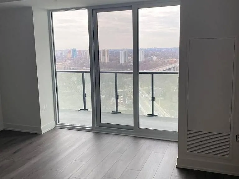 575 Bloor St E #2304 — Photo 12