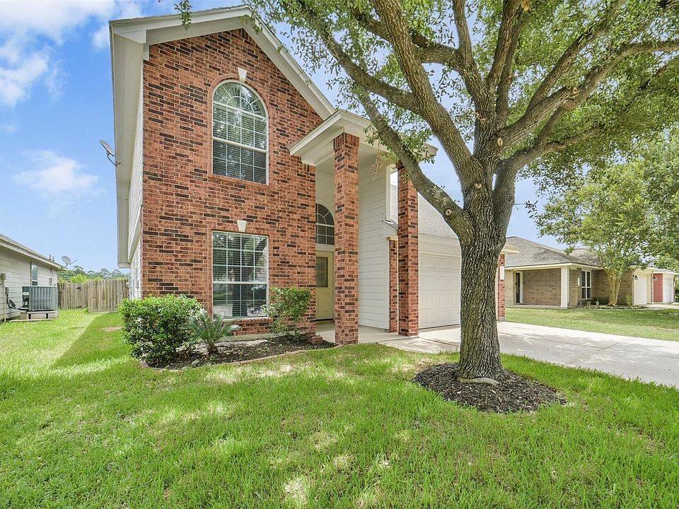 1st image of 21526 Falvel Lake Dr