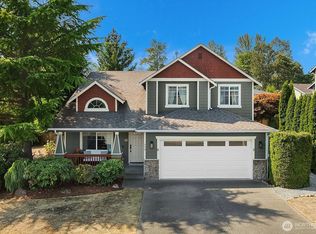 453 Rosario Pl NE, Renton, WA 98059