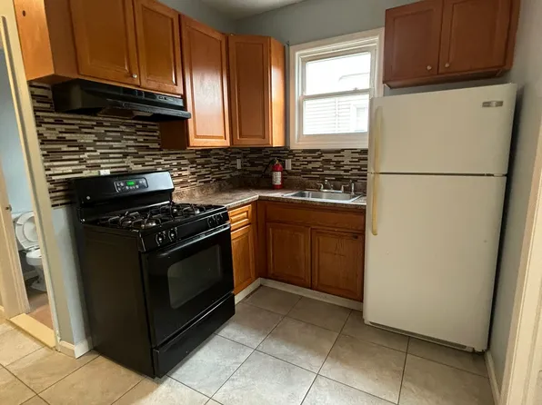 480 21st St APT 1R, Irvington, NJ 07111