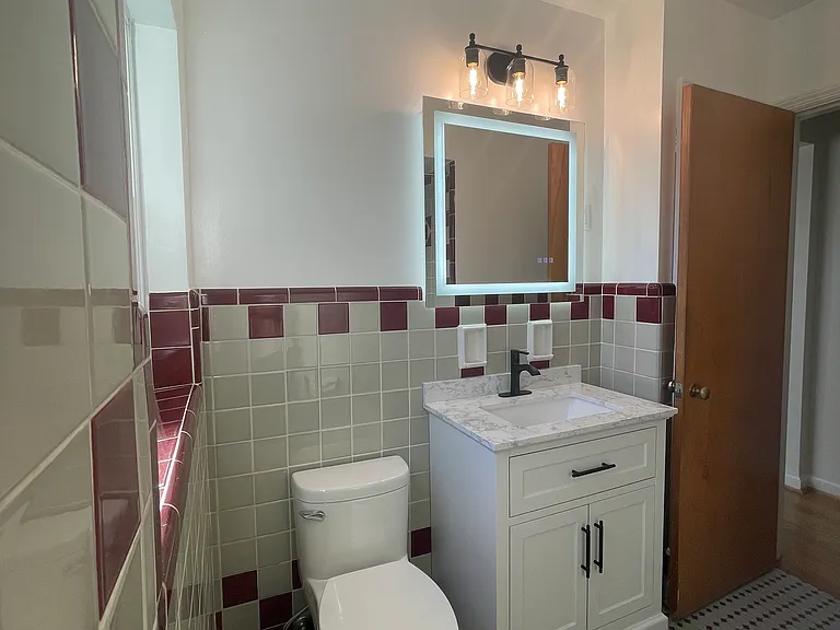5622 Vogel Rd — Photo 27