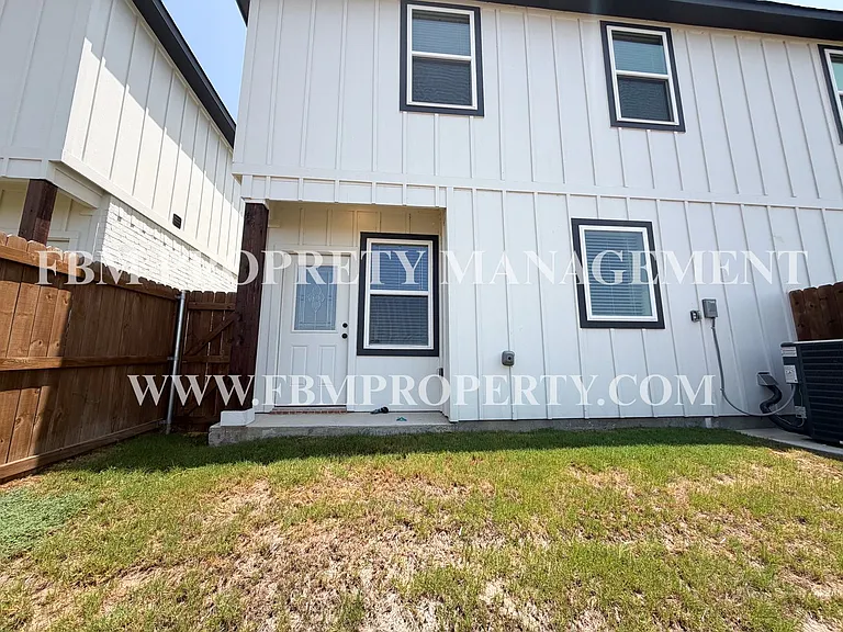 920 Cooksey Ct #B — Photo 18