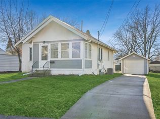 613 S 4th Ave W, Newton, IA