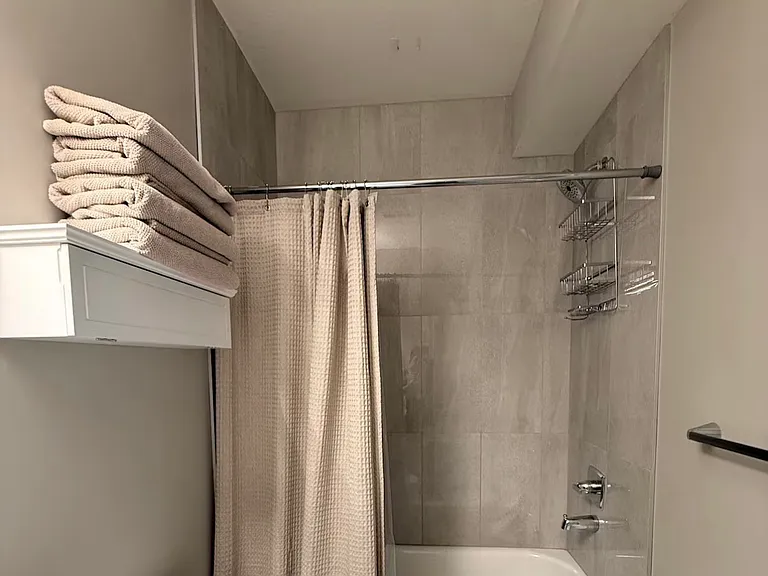 22700 Shadow Glen Dr — Photo 15