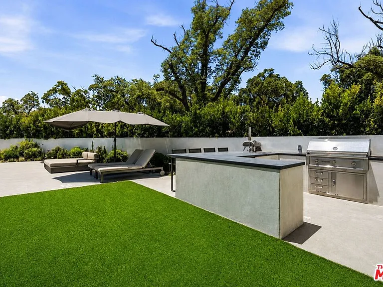 9206 Monte Mar Dr — Photo 54