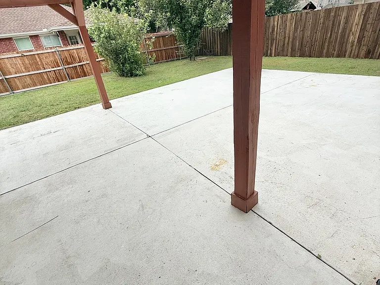503 Angela Ln — Photo 20