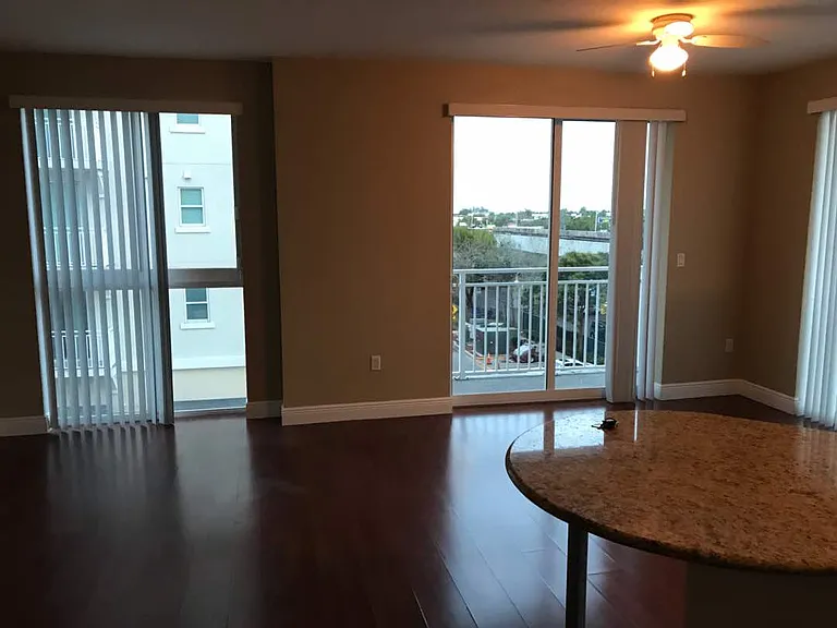 7275 SW 90th Way #302 — Photo 9