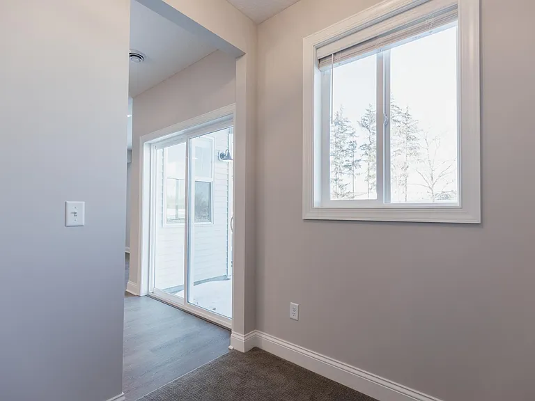 1703 Southpoint Ln — Photo 25