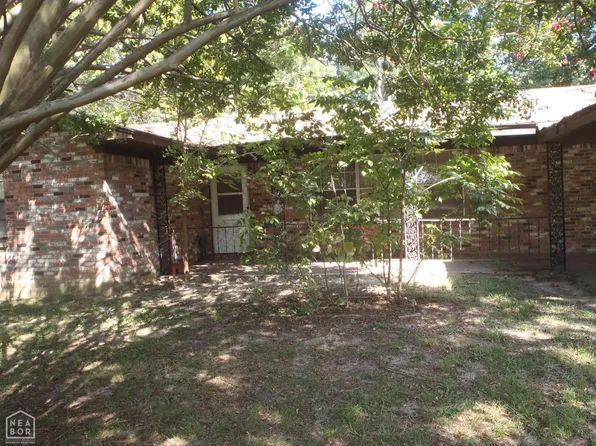 207 Woodland Ave, Tuckerman, AR 72473