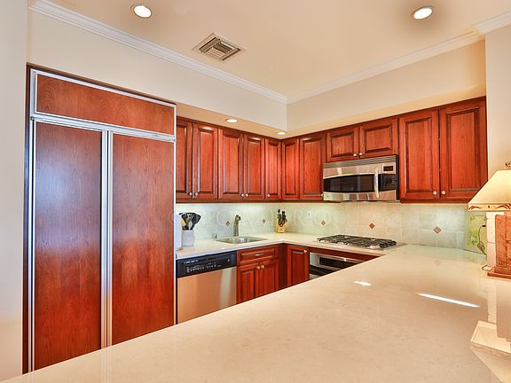3rd image of 500 W Harbor Dr Unit 1307