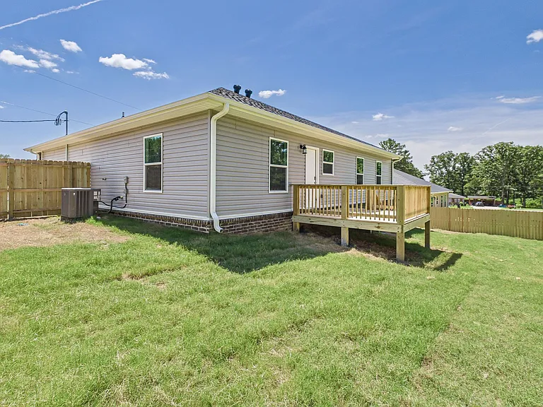 109 Coal Mountain Rd — Photo 7
