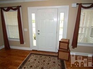 235 Oakmont Dr, Hampstead, NC 28443