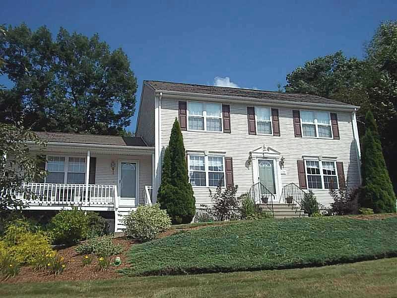 1st image of 134 Lynne Ln