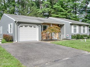 14 Falmouth Ave, Manchester Township, NJ 08759