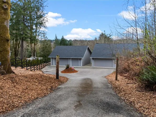 3333 Creek View Court SE, Port Orchard, WA 98366