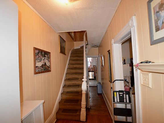 4th image of 93 Palisade Ave