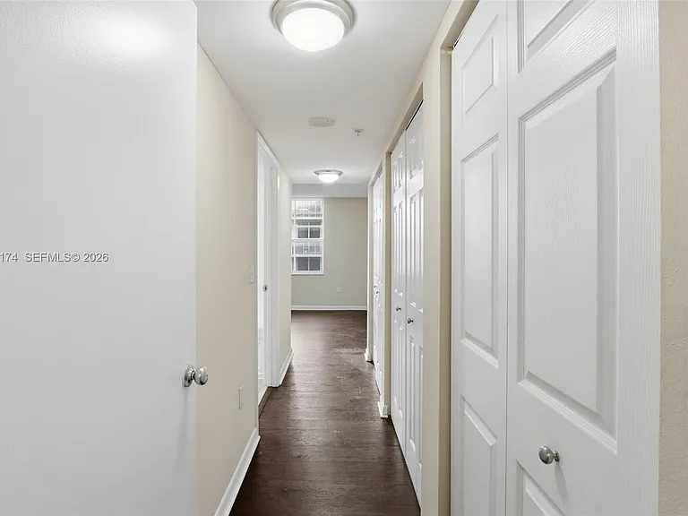 520 SE 5th Ave #2403 — Photo 42