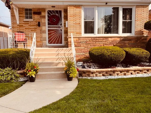 3432 W 85th St, Chicago, IL 60652