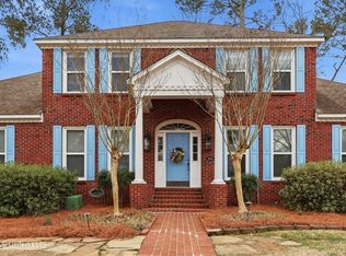 206 Oak Hollow Dr, Madison, MS 39110