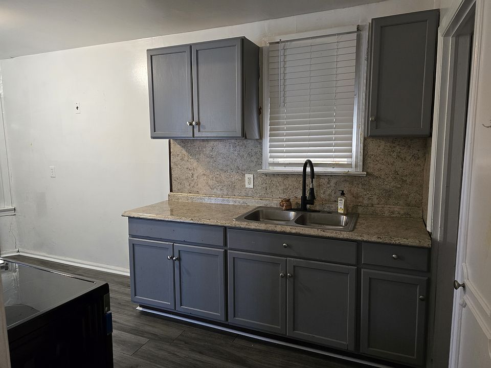 1st image of 10031 Sorrento Ave