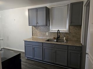 10031 Sorrento Ave, Detroit, MI 48227