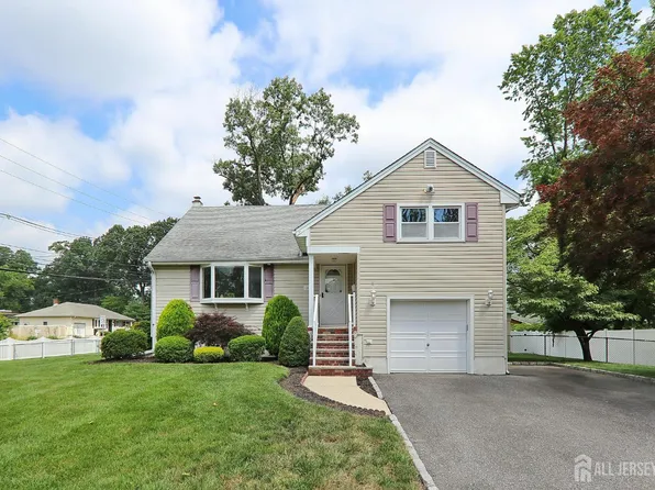 1270 S 9th St, South Plainfield, NJ 07080