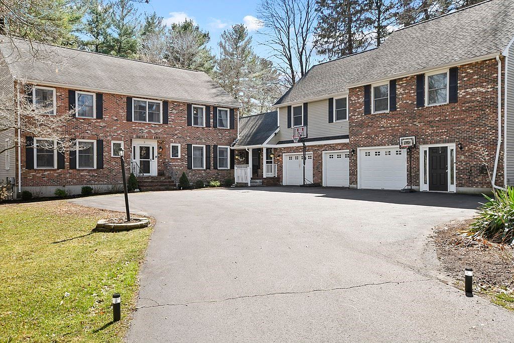 3 Tait Ave, North Easton, MA 02356 Zillow