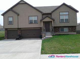 8827 N Agnes Ave, Kansas City, MO 64156