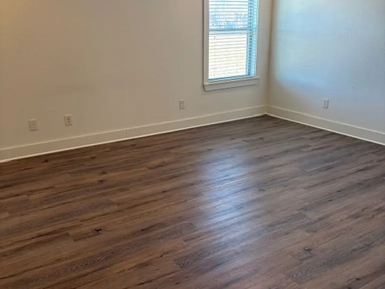 3104 SW Riverstone Ave — Photo 10
