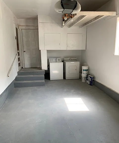 612 E Orange St — Photo 16
