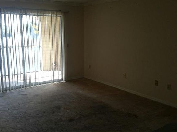 2nd image of 1929 Summer Club Dr APT 207