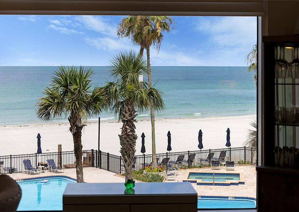 1st image of 2525 GULF OF MEXICO DRIVE #3D
