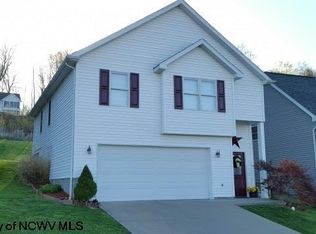 310 March Ln, Morgantown, WV 26508