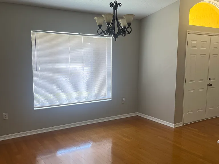 2052 Windwood Ln — Photo 21