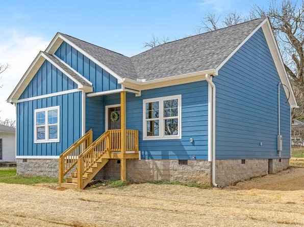 1014 Elm Ave, South Pittsburg, TN 37380