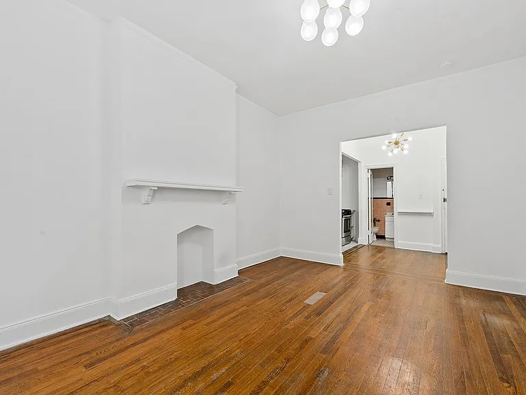 337 E 85th St #3C — Photo 6
