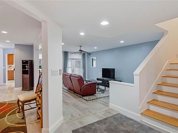 5th image of 4224 Hartwood Ln