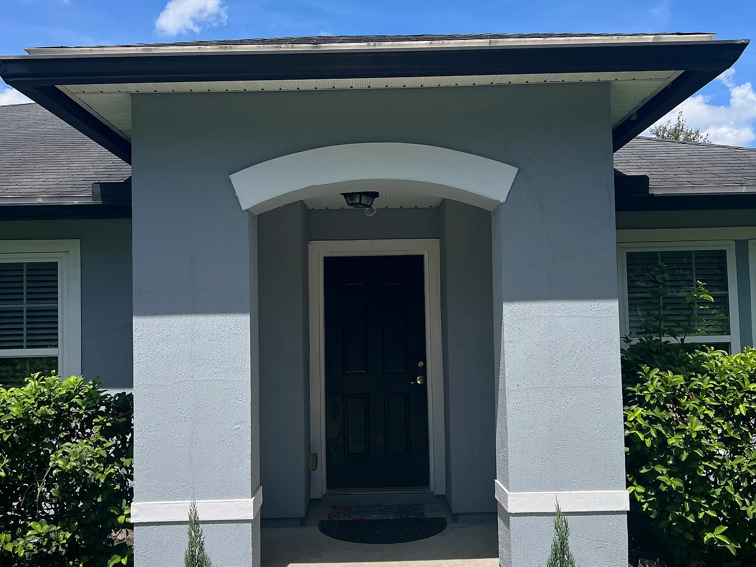 4 bed, 2137 sqft, $2,200 — Photo 2