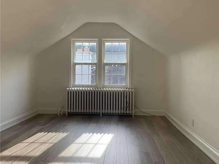 134 Glendora Ave — Photo 13
