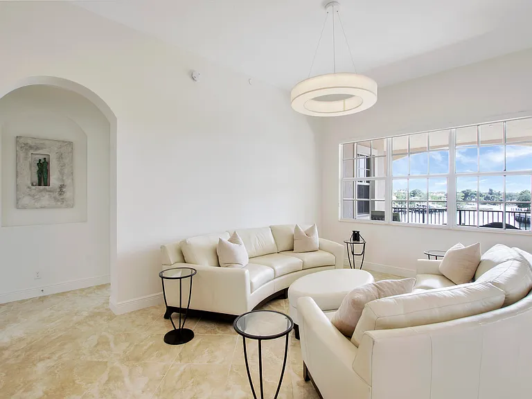 13587 Treasure Cove Cir — Photo 5